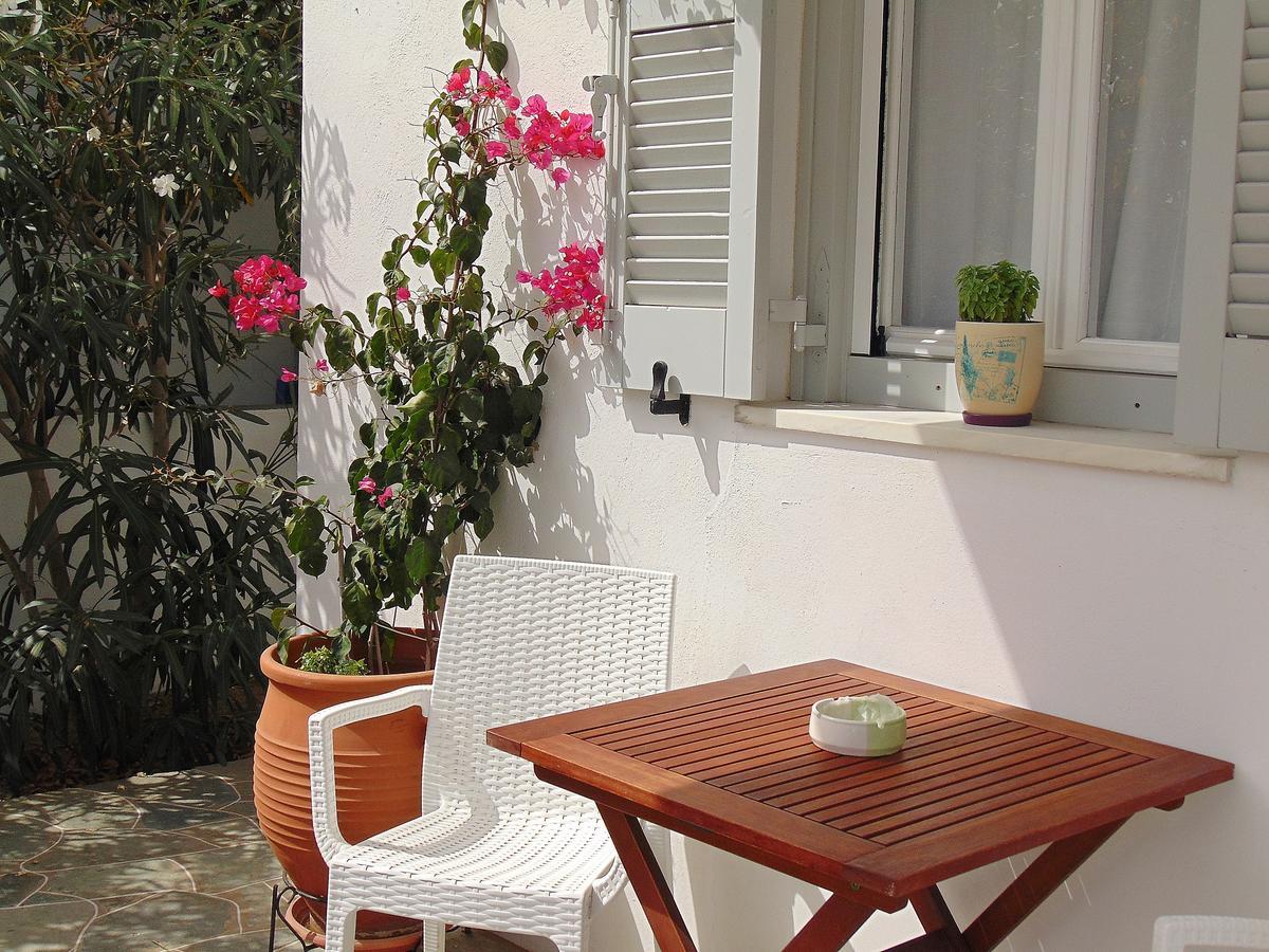 George'S Place Sifnos - Apartments Apollonia Exterior foto
